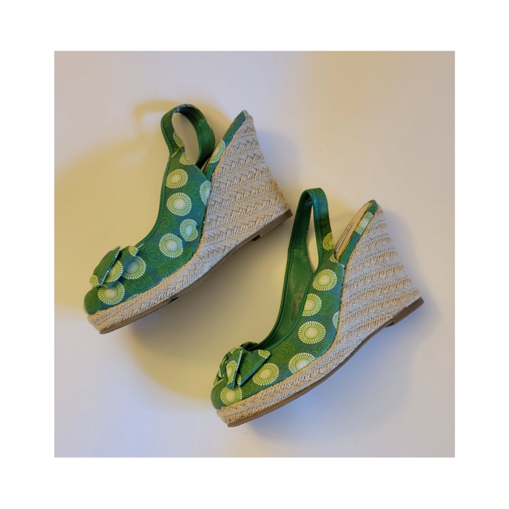 American Eagle Outfitters Green Wedge Sandals